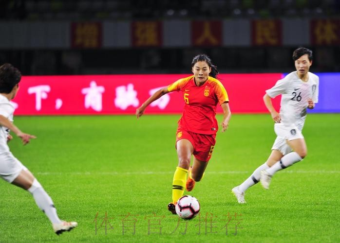 享受青春，玫瑰绽放——全国大学生女足锦标赛暨中国足协女足乙级联赛在蓉圆满收关